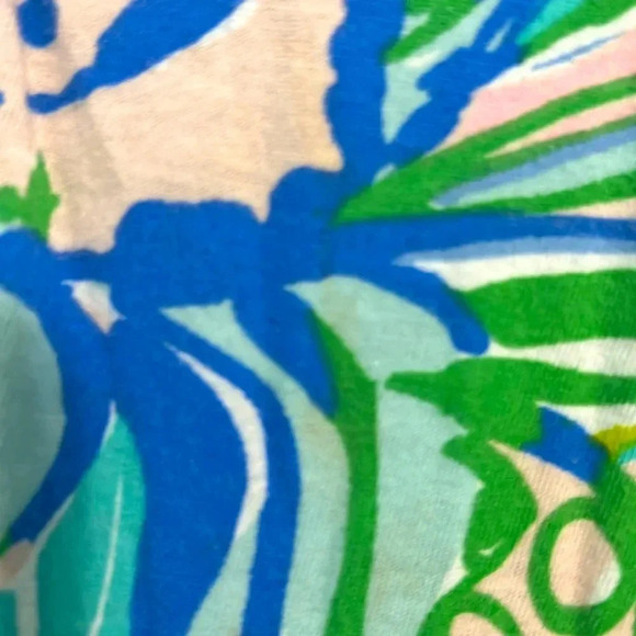 Lilly Pulitzer
Girls dress - Picture 3 of 3